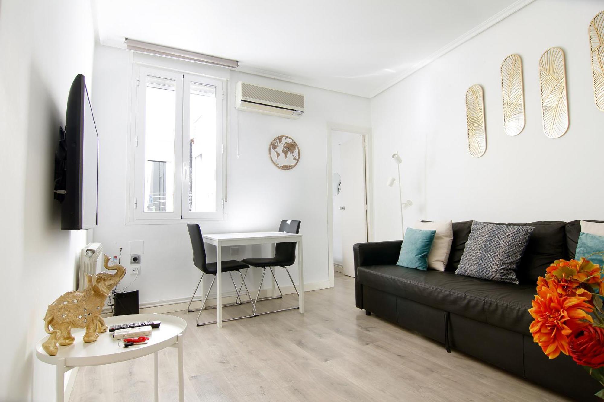Precioso Apartamento Palacio Real, Мадрид Екстериор снимка