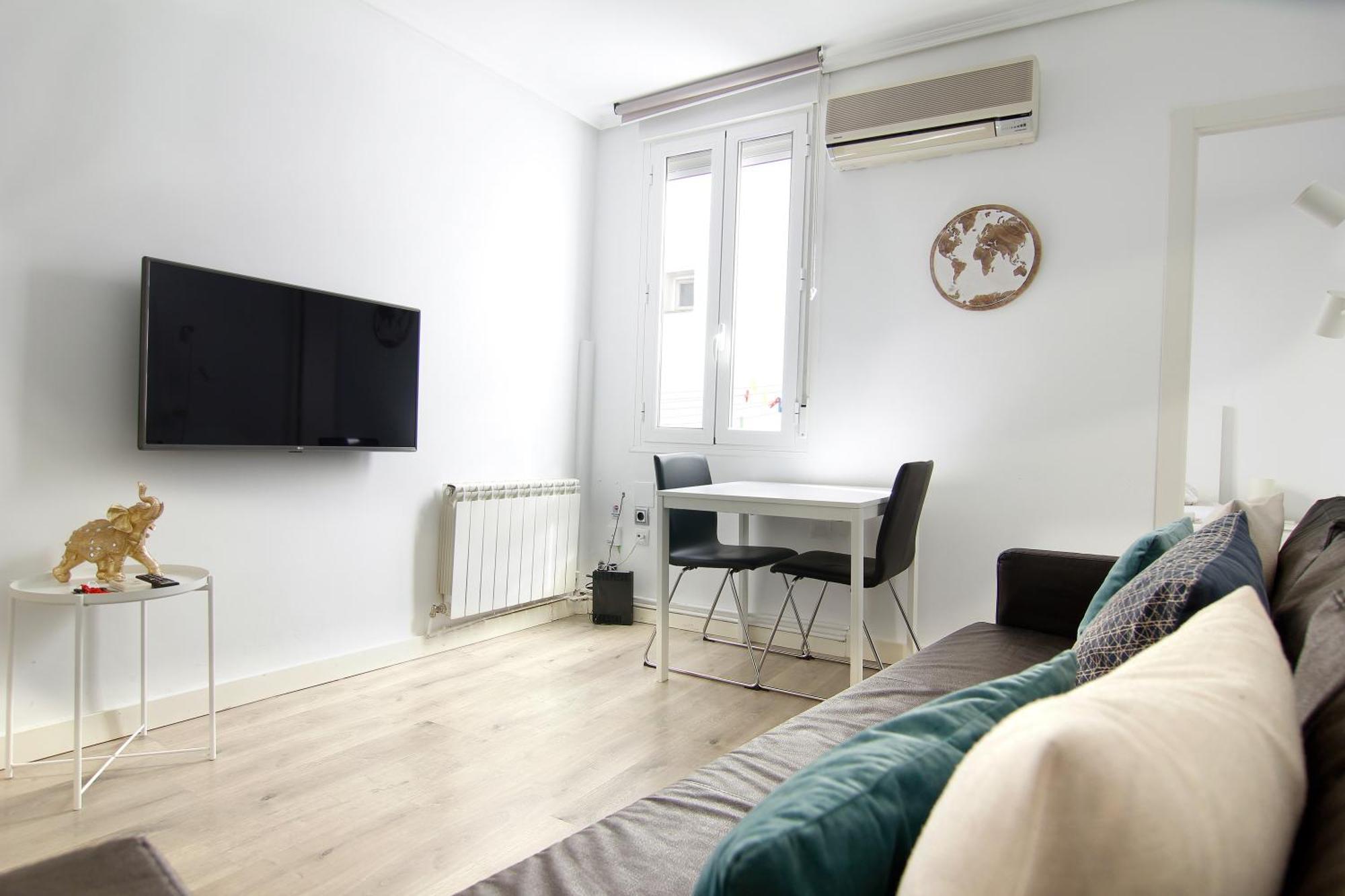 Precioso Apartamento Palacio Real, Мадрид Екстериор снимка