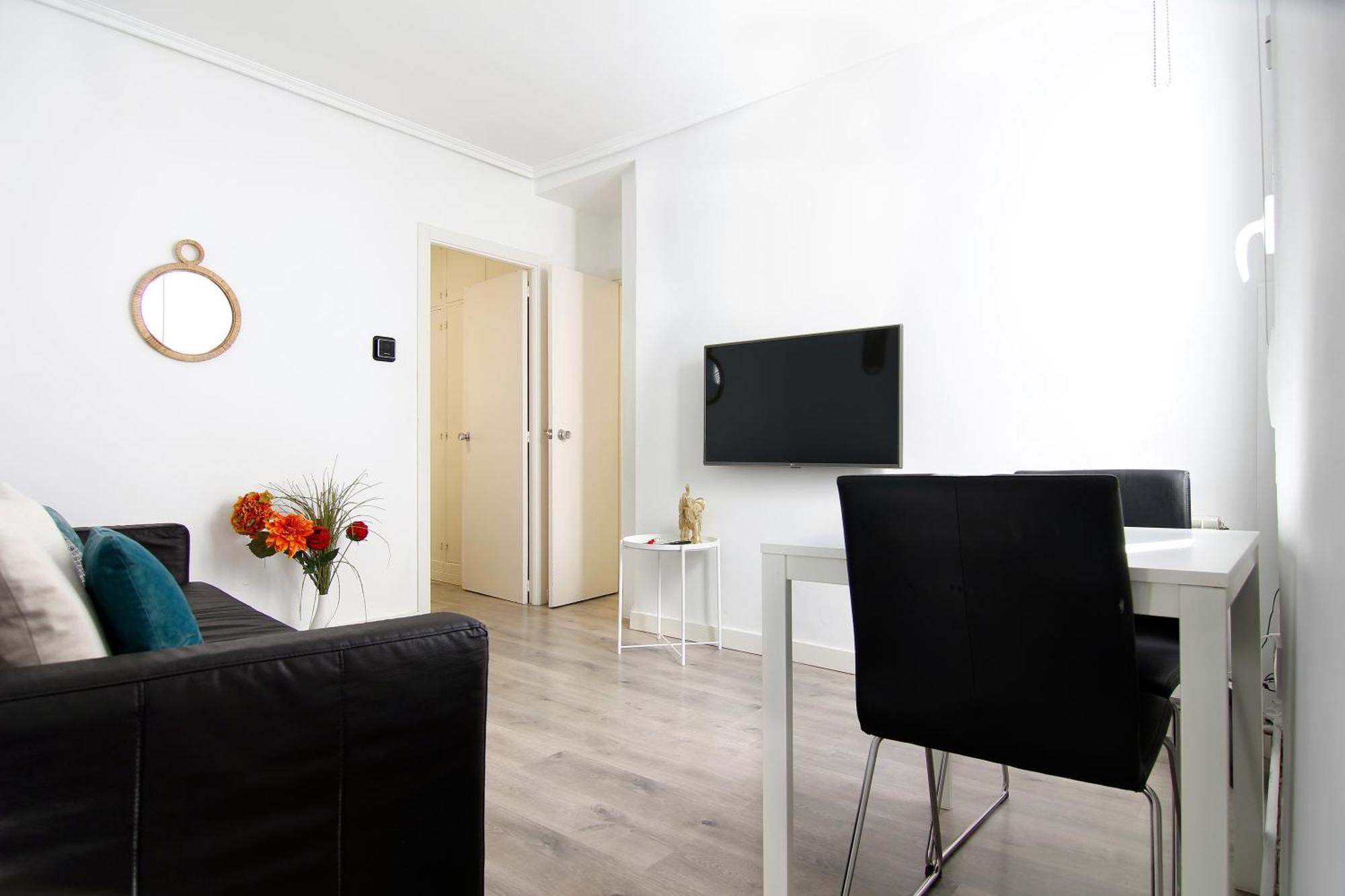 Precioso Apartamento Palacio Real, Мадрид Екстериор снимка